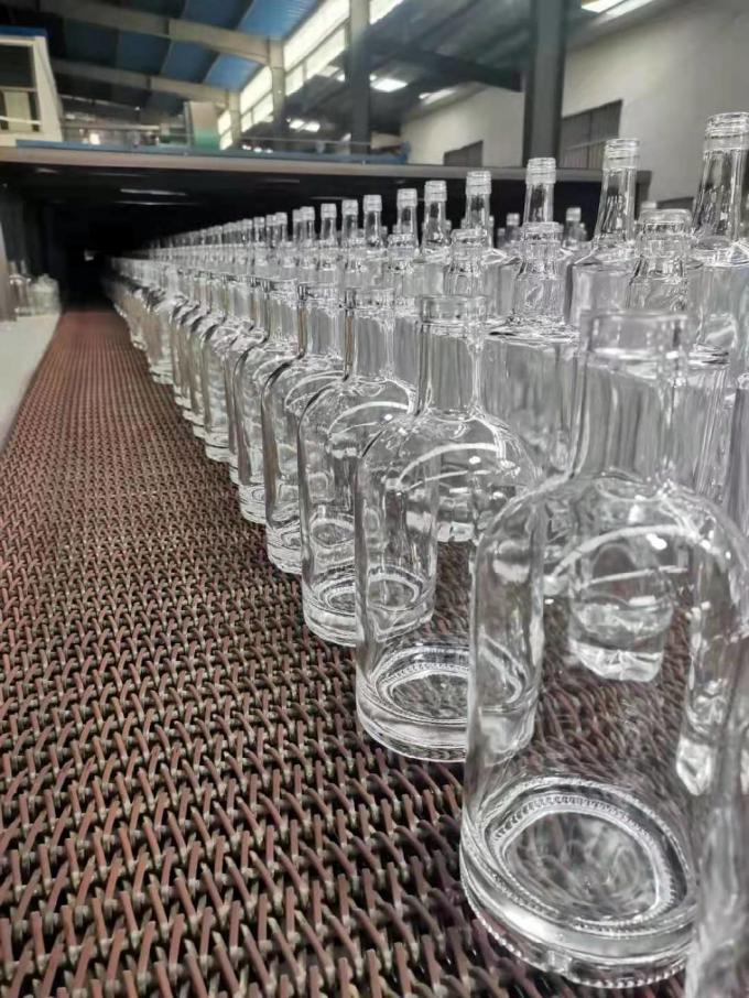 Auf Lager 750 ml Glas Flaschen Alkohol Spirituosen Behälter ODM 6