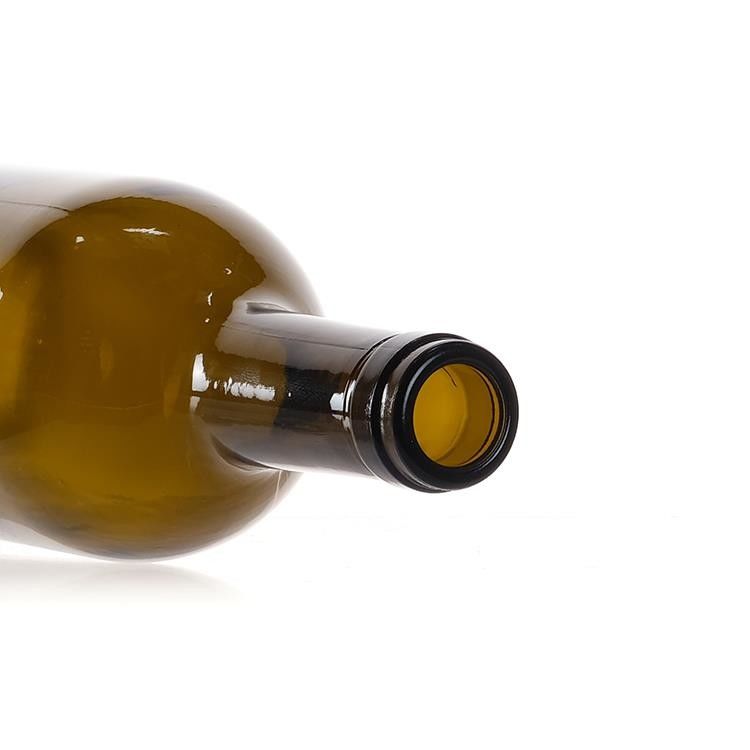 750 ml Bordeaux-Glasflasche rund mit Flachboden
