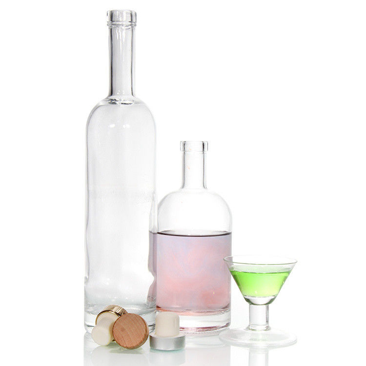 Inventar Glasflaschen Lieferant 750 ml Schwere Glas Flaschen Alkohol für Wodka Billig