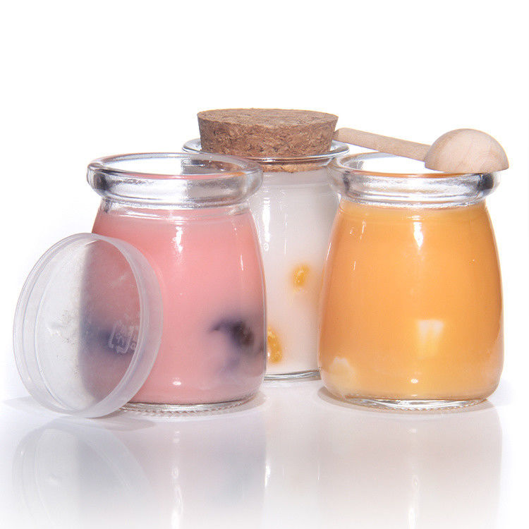 8oz leere Glasflasche mit Joghurt, Puddingglas und Frischmilchflasche mit Korkkappe