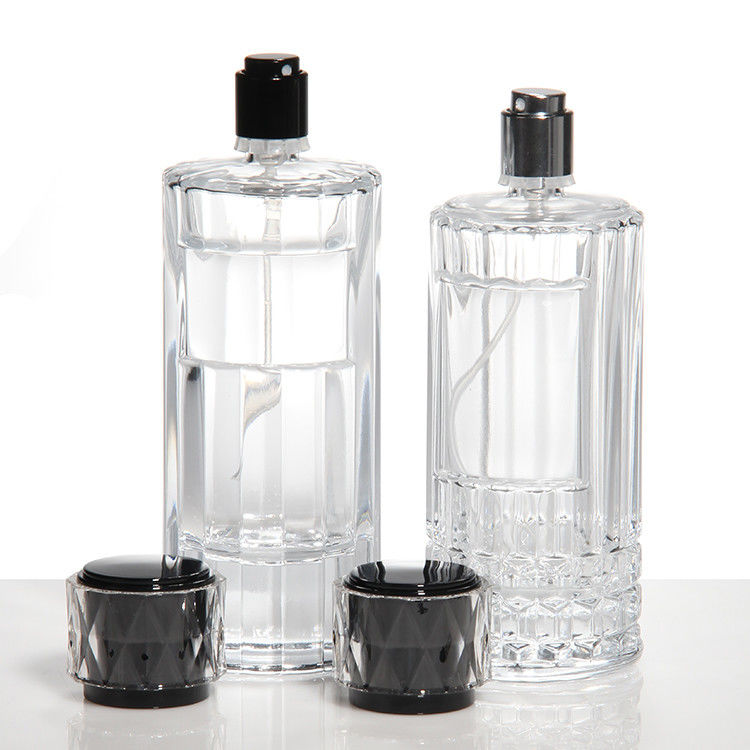 Benutzerdefiniertes Logo Eleganz geschnitzte Dekoration Leere 50ml Glasflasche Luxusparfümflasche
