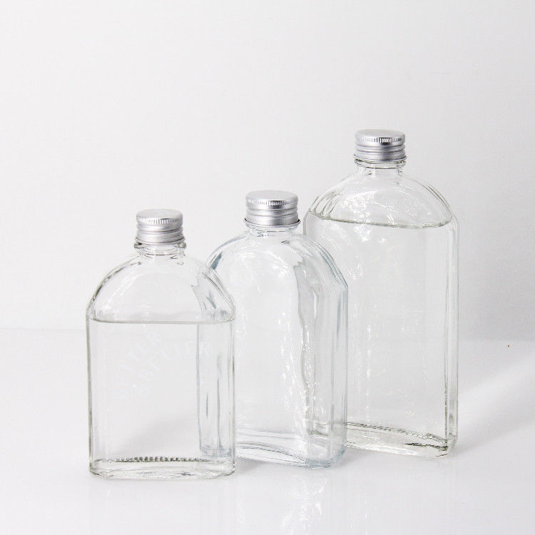 Neues Design 200 ml 250 ml 300 ml transparente Flasche aus Glas mit Schraubdeckel