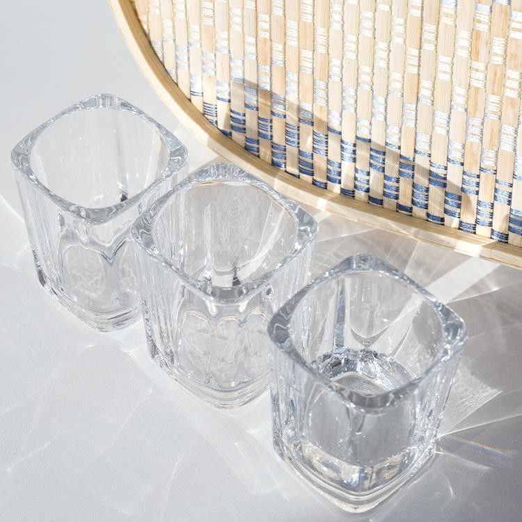 Populäre Shot-Gläser 10ml 30ml 70ml Shot-Glas Tumbler Shot-Glas Durchsichtige Alkohol-Gläser