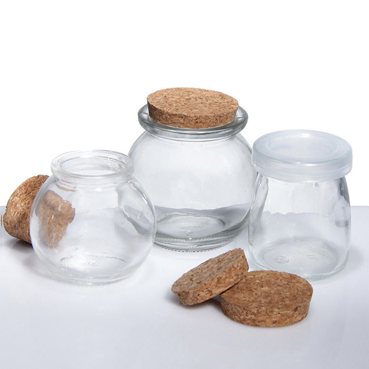 8oz leere Glasflasche mit Joghurt, Puddingglas und Frischmilchflasche mit Korkkappe